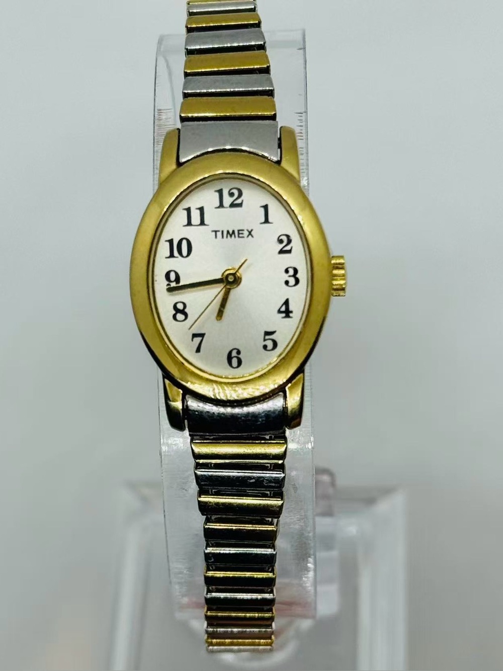 Vintage Timex Women’s Quartz 18mm Watch Two Tone Stretch Band New Battery Runs